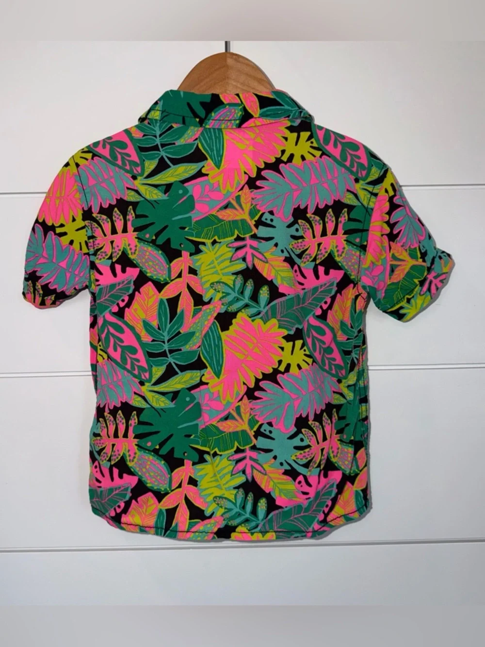 Cat & Jack Toddler Boys 2T Hawaiian Shirt Tropical Leaf 100% Rayon Kidcore EUC - Picture 2 of 5
